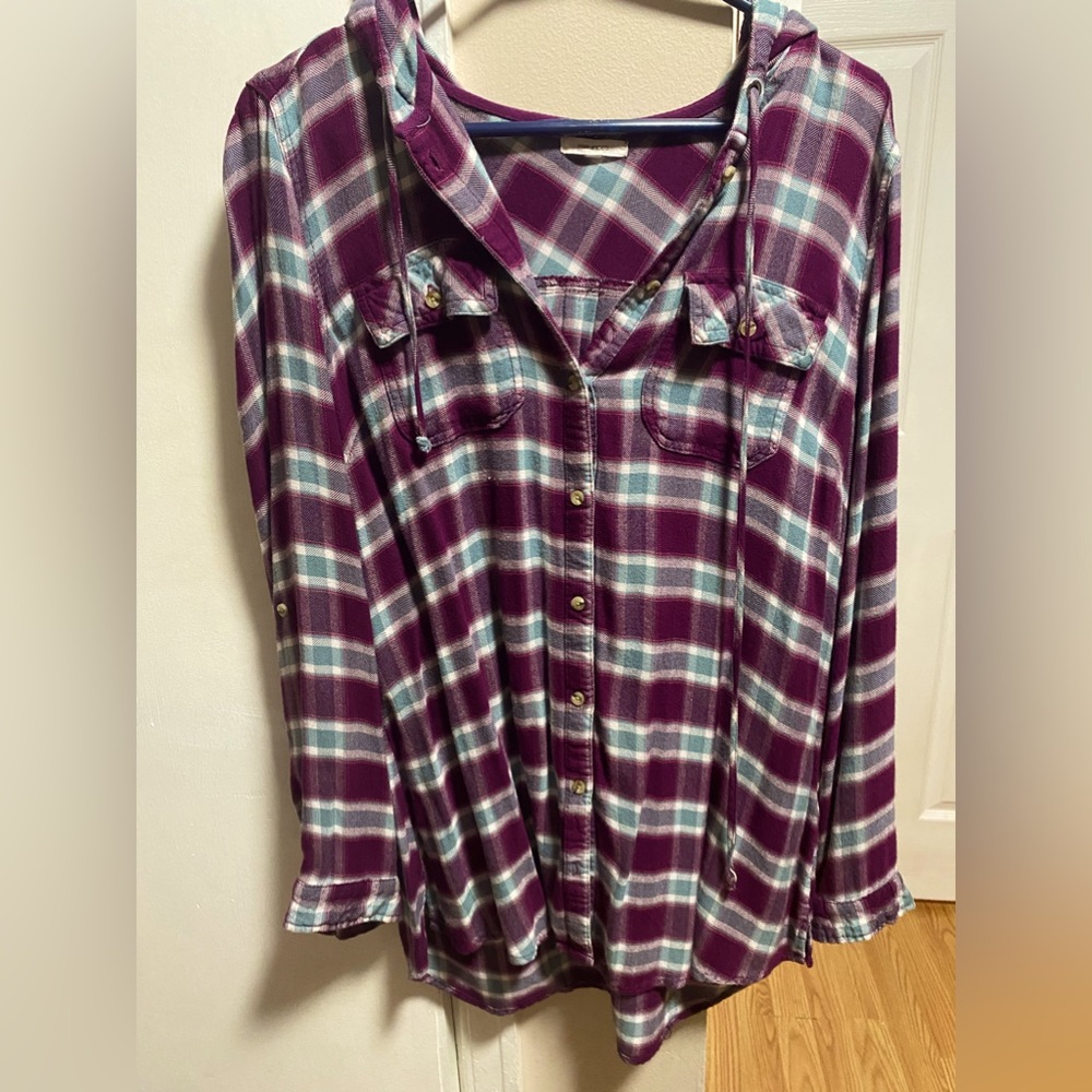 Maurice's large plaid button up shirt large